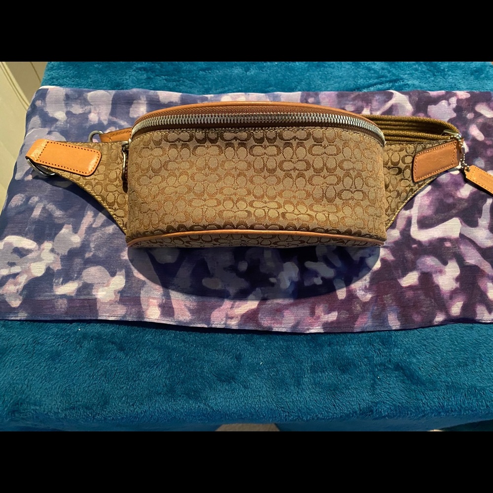 Authentic Coach Fannie Pack